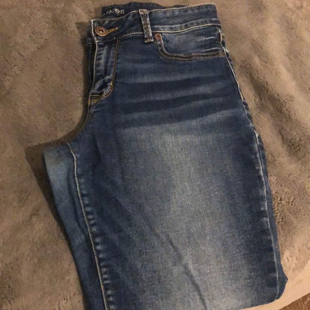 Dark wash jeggings